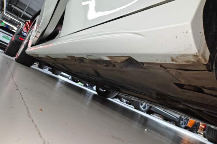Used Mercedes-Benz A-Class 2021 A 200 L Sport Sedan Fashion Model Left Side Sill