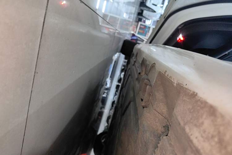 Used Mercedes-Benz A-Class 2021 A 200 L Sport Sedan Fashion Model Left Side Sill