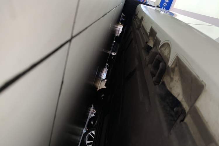 Used Mercedes-Benz A-Class 2021 A 200 L Sport Sedan Fashion Model Left Side Sill