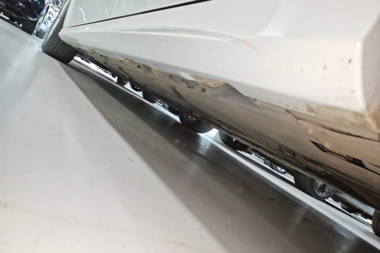 Used Mercedes-Benz A-Class 2021 A 200 L Sport Sedan Fashion Model Left Side Sill