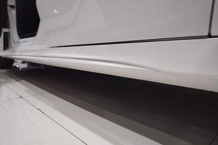 Used Mercedes-Benz A-Class 2021 A 200 L Sport Sedan Dynamic Model Left Side Sill