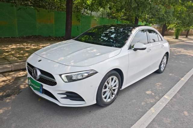 Mercedes-Benz A-Class 2021 A 200 L Sport Sedan Fashion Model usado