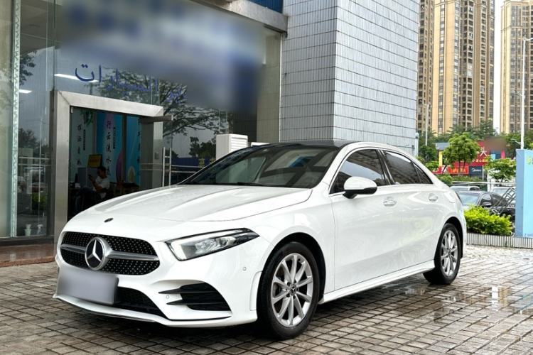 Used Mercedes-Benz A-Class 2021 A 200 L Sport Sedan Dynamic Model Guazi used car, China used car export, Used car for sale, Used  cars, Cheapest cars for sale
