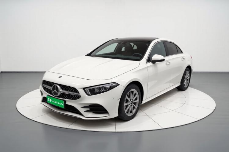 Ojetý Mercedes-Benz A-Class 2021 A 200 L Sport Sedan Fashion Model Guazi used car, China used car export, Used car for sale, Used cars, Cheapest cars for sale