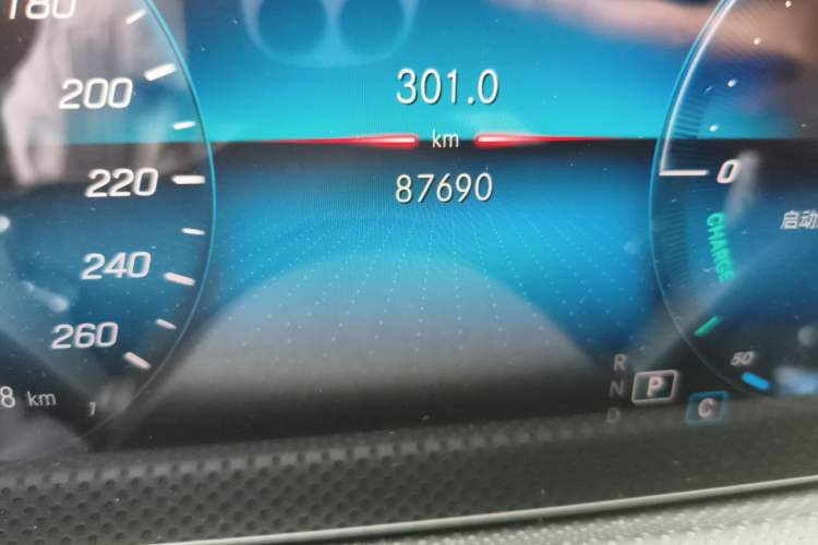 Used Mercedes-Benz A-Class 2021 A 200 L Sport Sedan Fashion Model Odometer Close Up