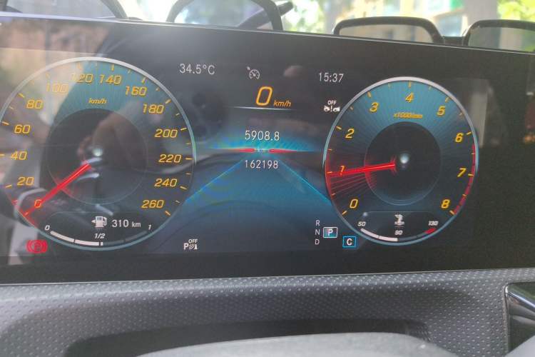 Used Mercedes-Benz A-Class 2021 A 200 L Sport Sedan Fashion Model Odometer Close Up