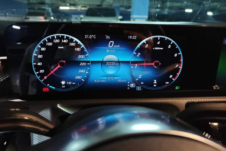 Used Mercedes-Benz A-Class 2021 A 200 L Sport Sedan Fashion Model Odometer Close Up