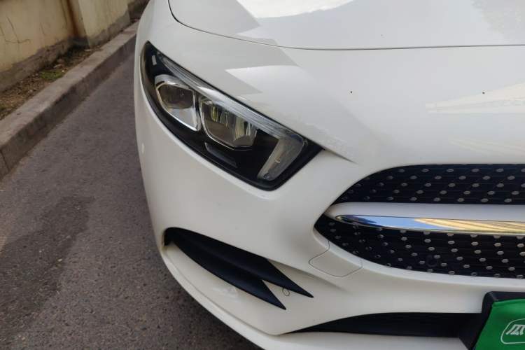 Used Mercedes-Benz A-Class 2021 A 200 L Sport Sedan Fashion Model Right Front Headlight