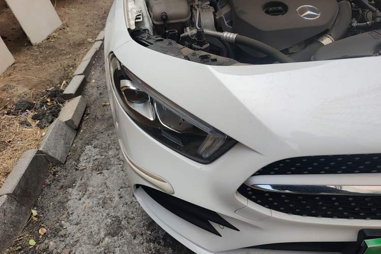 Used Mercedes-Benz A-Class 2021 A 200 L Sport Sedan Fashion Model Right Front Headlight
