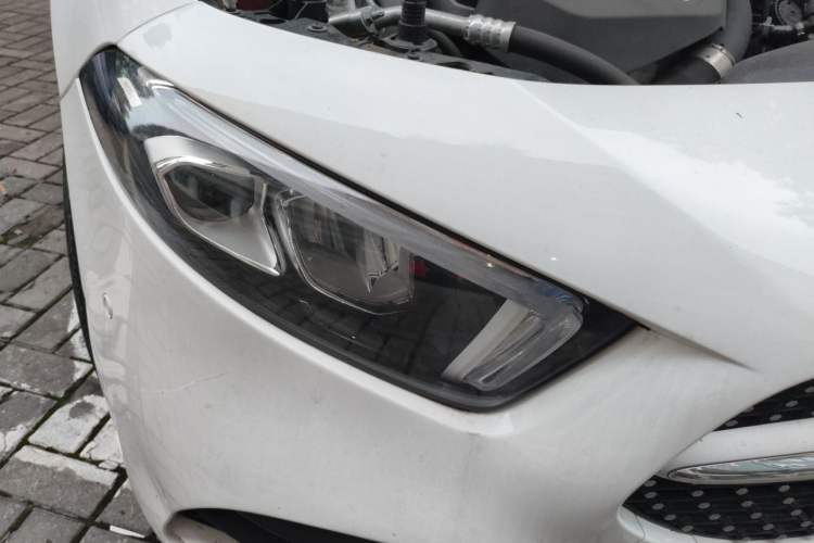 Used Mercedes-Benz A-Class 2021 A 200 L Sport Sedan Fashion Model Right Front Headlight