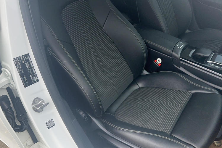 Used Mercedes-Benz A-Class 2021 A 200 Dynamic Edition Right Front Seat