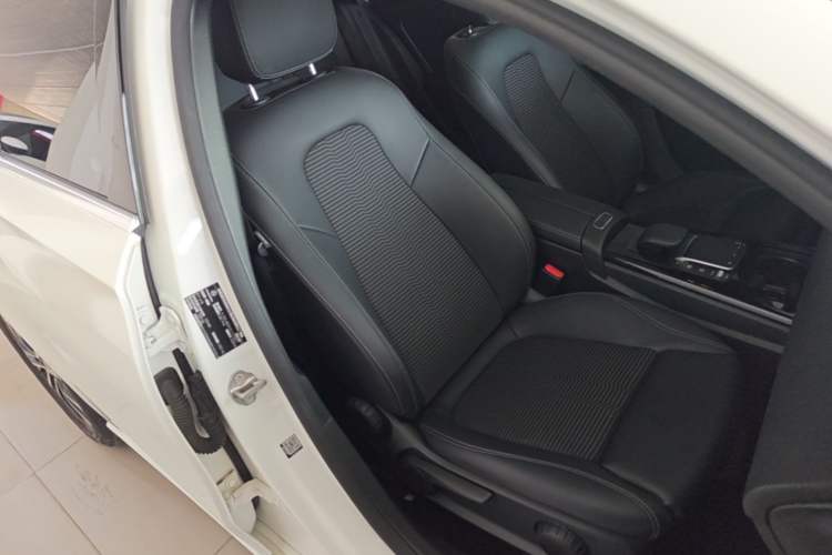 Used Mercedes-Benz A-Class 2021 A 200 Dynamic Edition Right Front Seat