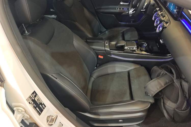 Used Mercedes-Benz A-Class 2021 A 200 L Sport Sedan Fashion Model Right Front Seat