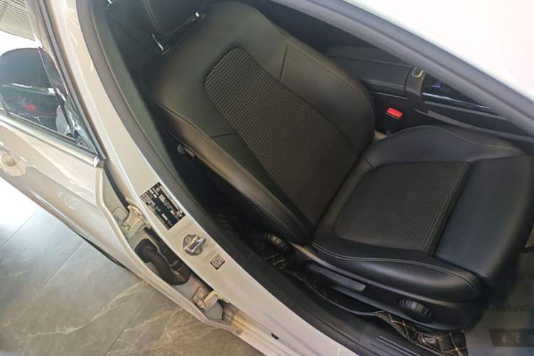 Used Mercedes-Benz A-Class 2021 A 200 Dynamic Edition Right Front Seat