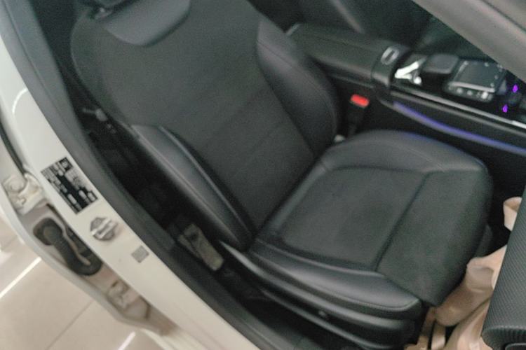 Used Mercedes-Benz A-Class 2021 A 200 L Sport Sedan Fashion Model Right Front Seat