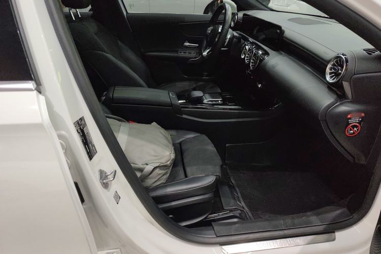 Used Mercedes-Benz A-Class 2021 A 200 L Sport Sedan Fashion Model Right Front Seat