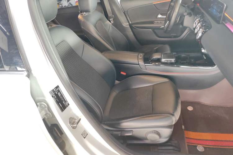 Used Mercedes-Benz A-Class 2021 A 200 Dynamic Edition Right Front Seat