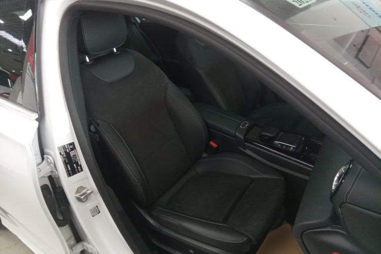 Used Mercedes-Benz A-Class 2021 A 200 L Sport Sedan Fashion Model Right Front Seat