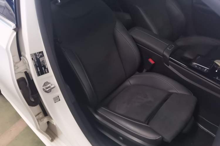 Used Mercedes-Benz A-Class 2021 A 200 L Sport Sedan Fashion Model Right Front Seat