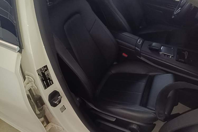 Used Mercedes-Benz A-Class 2021 A 200 L Sport Sedan Dynamic Model Right Front Seat