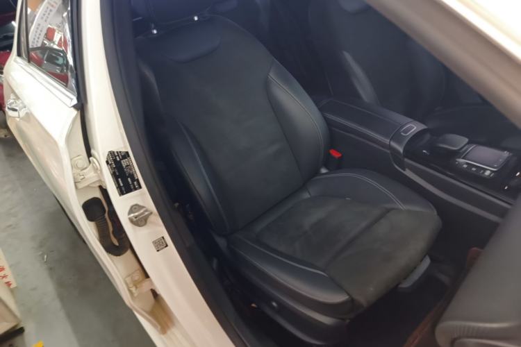 Used Mercedes-Benz A-Class 2021 A 200 L Sport Sedan Fashion Model Right Front Seat
