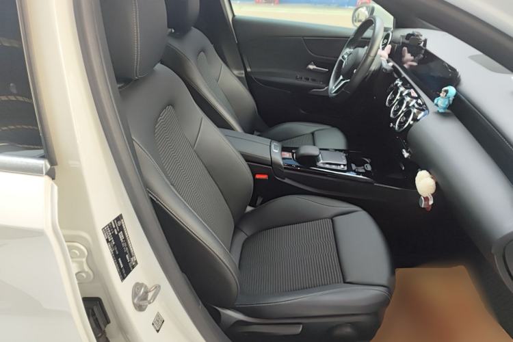 Used Mercedes-Benz A-Class 2021 A 200 Dynamic Edition Right Front Seat