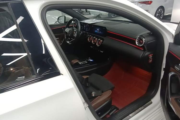 Used Mercedes-Benz A-Class 2021 A 200 L Sport Sedan Fashion Model Right Front Seat