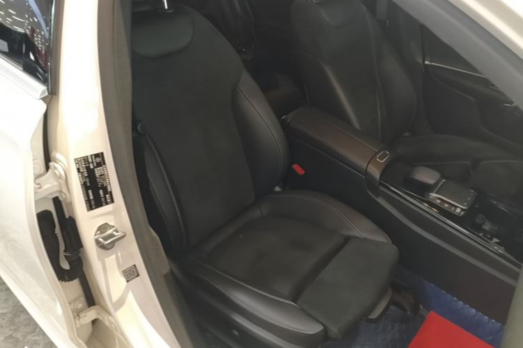 Used Mercedes-Benz A-Class 2021 A 200 L Sport Sedan Fashion Model Right Front Seat