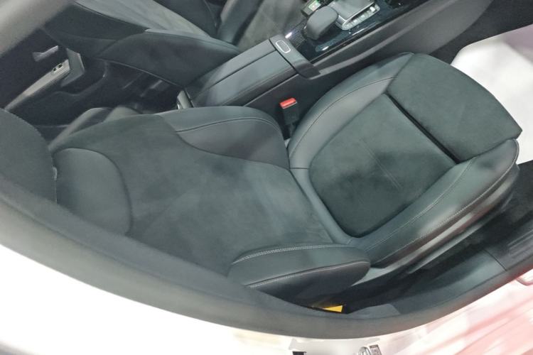 Used Mercedes-Benz A-Class 2021 A 200 L Sport Sedan Fashion Model Right Front Seat