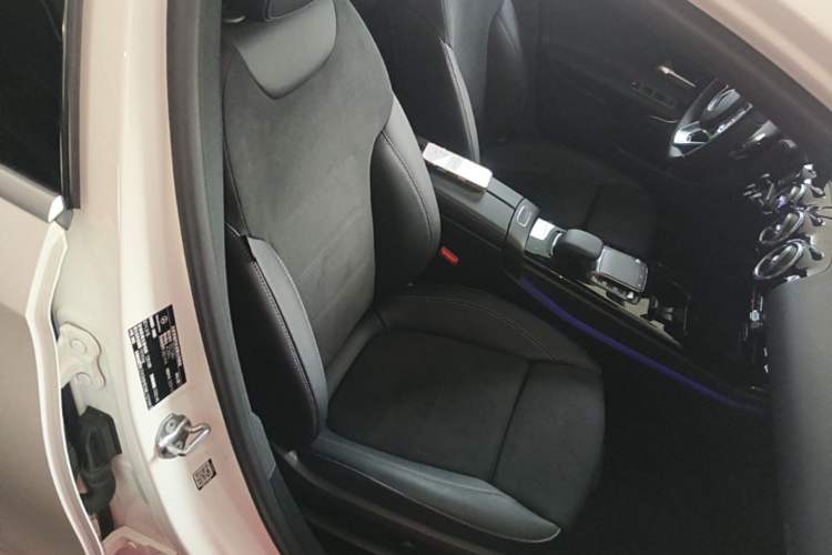 Used Mercedes-Benz A-Class 2021 A 200 L Sport Sedan Fashion Model Right Front Seat