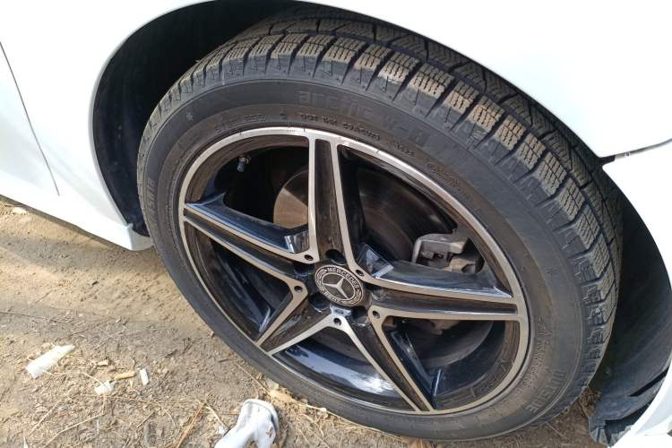 Used Mercedes-Benz A-Class 2021 A 180 L Sport Sedan Right Front Wheel Hub