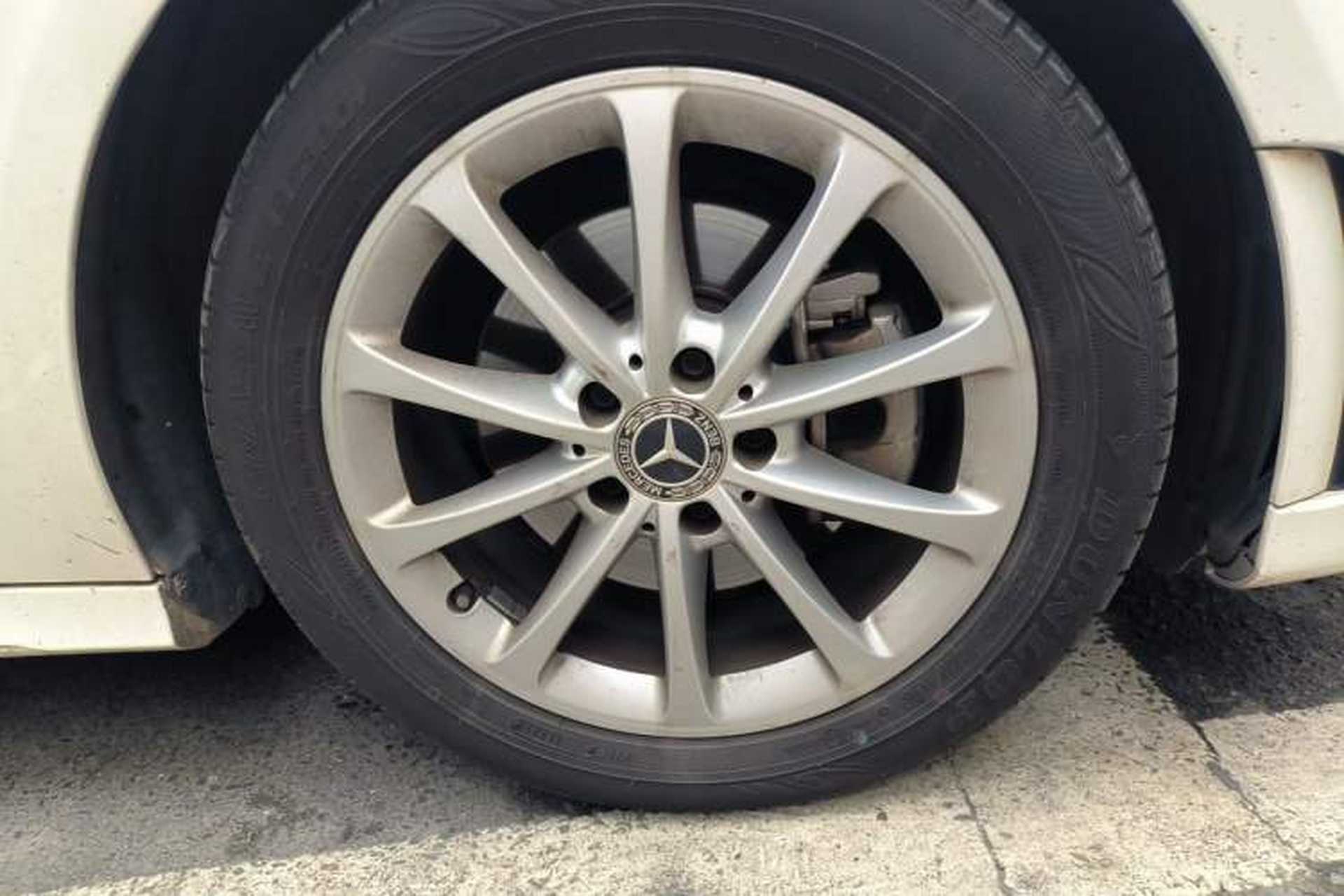 Used Mercedes-Benz A-Class 2021 A 200 L Sport Sedan Dynamic Model Right Front Wheel Hub