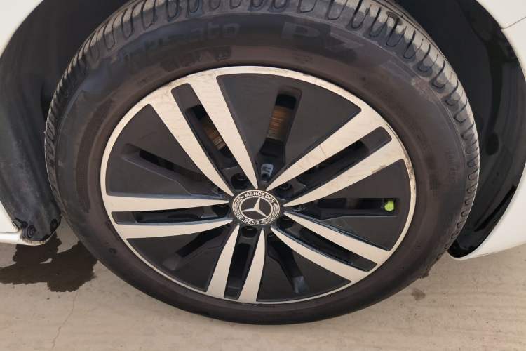 Used Mercedes-Benz A-Class 2021 A 180 Right Front Wheel Hub