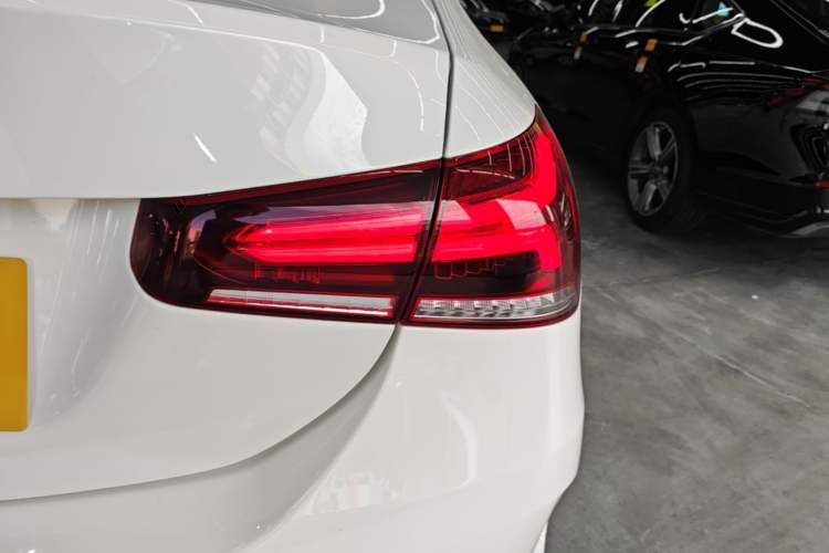 Used Mercedes-Benz A-Class 2021 A 200 L Sport Sedan Fashion Model Right Rear Taillight