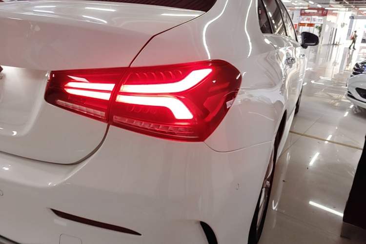 Used Mercedes-Benz A-Class 2021 A 200 L Sport Sedan Fashion Model Right Rear Taillight