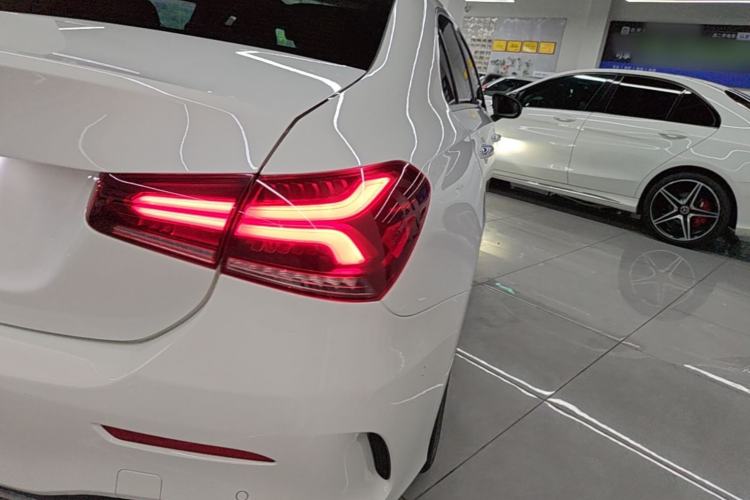 Used Mercedes-Benz A-Class 2021 A 200 L Sport Sedan Fashion Model Right Rear Taillight
