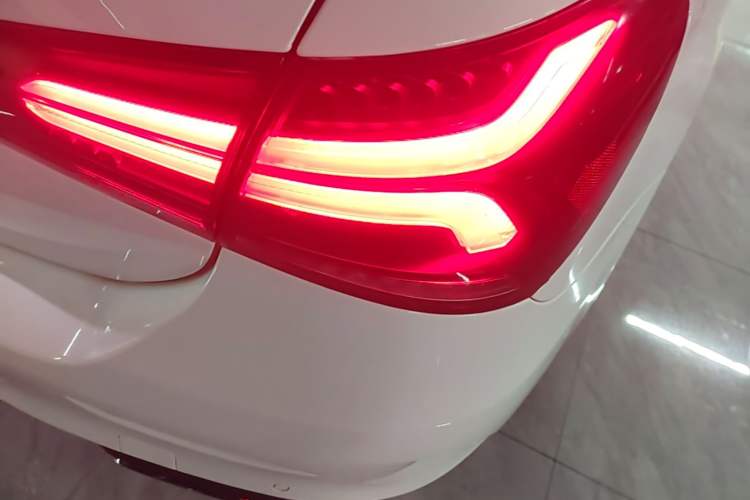 Used Mercedes-Benz A-Class 2021 A 200 L Sport Sedan Fashion Model Right Rear Taillight