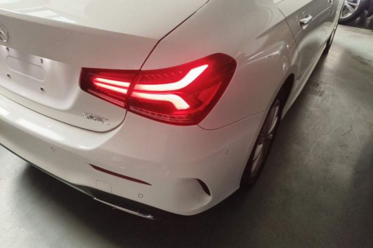Used Mercedes-Benz A-Class 2021 A 200 L Sport Sedan Fashion Model Right Rear Taillight