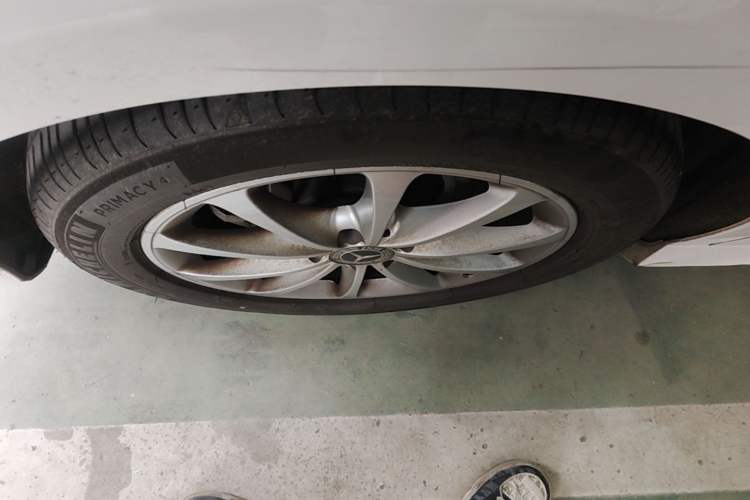 Used Mercedes-Benz A-Class 2021 A 200 L Sport Sedan Dynamic Model Right Rear Wheel Hub