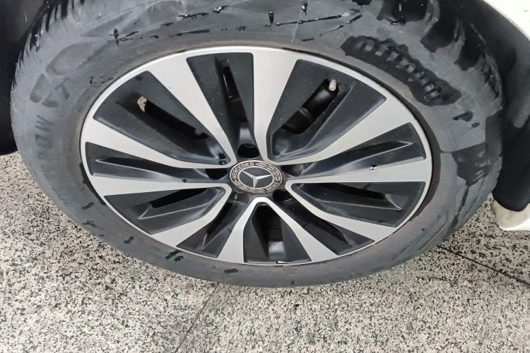 Used Mercedes-Benz A-Class 2021 A 200 Dynamic Edition Right Rear Wheel Hub