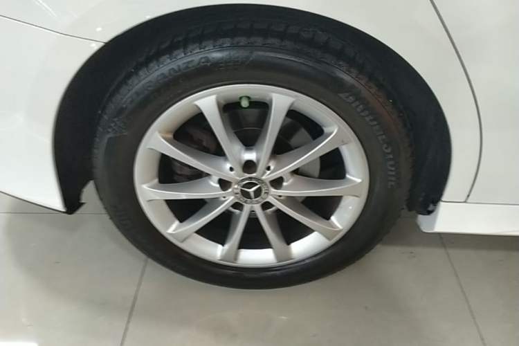 Used Mercedes-Benz A-Class 2021 A 200 L Sport Sedan Dynamic Model Right Rear Wheel Hub