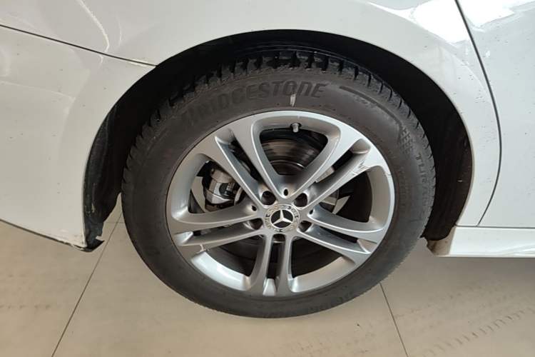 Used Mercedes-Benz A-Class 2021 Restyled A 180 L Sport Sedan Right Rear Wheel Hub