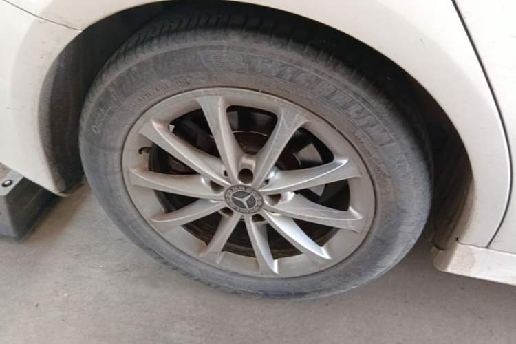 Used Mercedes-Benz A-Class 2021 A 200 L Sport Sedan Dynamic Model Right Rear Wheel Hub