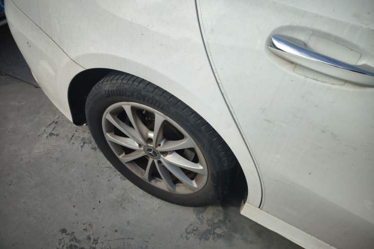 Used Mercedes-Benz A-Class 2021 A 200 L Sport Sedan Dynamic Model Right Rear Wheel Hub