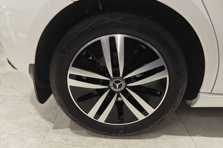 Used Mercedes-Benz A-Class 2021 A 180 Right Rear Wheel Hub