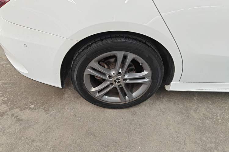 Used Mercedes-Benz A-Class 2021 A 180 L Sport Sedan Right Rear Wheel Hub