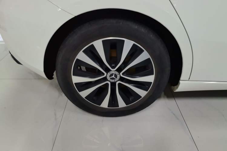 Used Mercedes-Benz A-Class 2021 A 200 Dynamic Edition Right Rear Wheel Hub