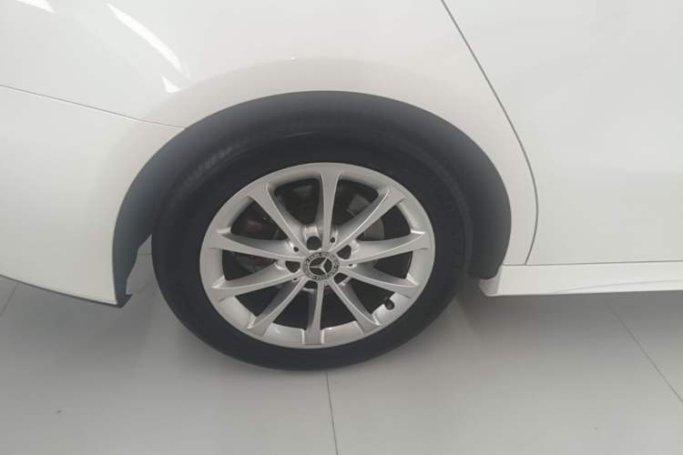 Used Mercedes-Benz A-Class 2021 A 200 L Sport Sedan Dynamic Model Right Rear Wheel Hub