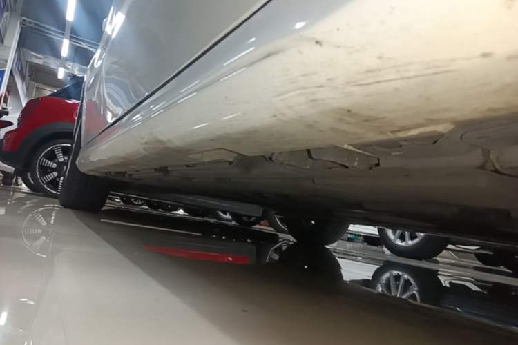Used Mercedes-Benz A-Class 2021 A 200 L Sport Sedan Dynamic Model Right Side Sill