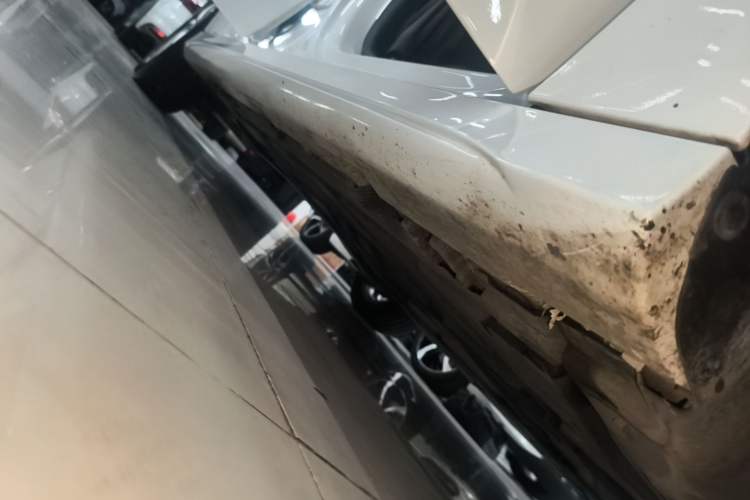 Used Mercedes-Benz A-Class 2021 A 200 L Sport Sedan Fashion Model Right Side Sill